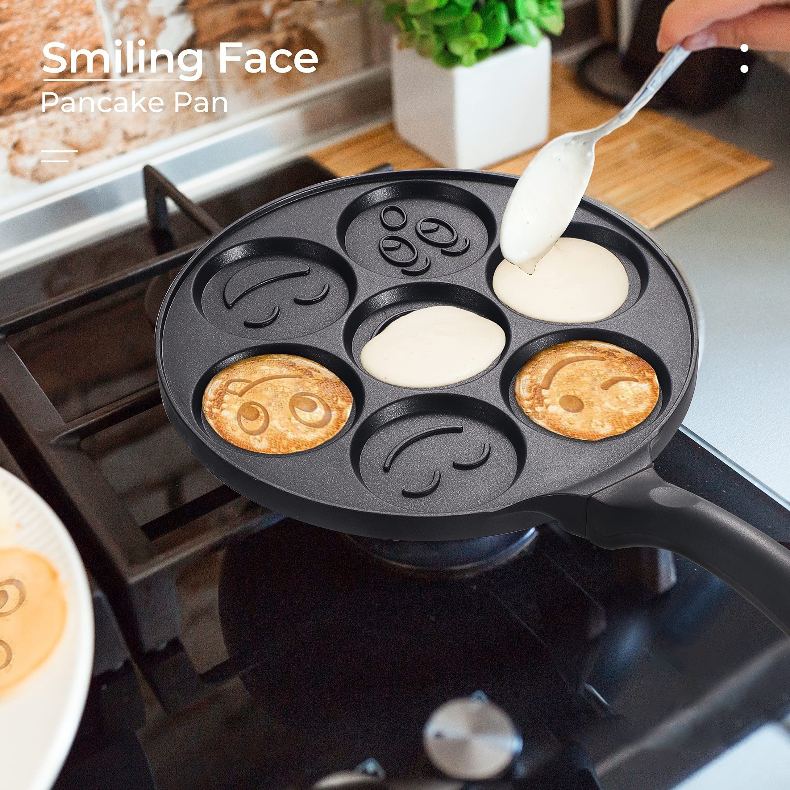 1 Pc Mini Pancake Griddle - 7-Mold Non-Stick Cooking Surface, Compact Kitchenware for Perfect Breakfast, Easy Cleaning, Space-Saving Design, Cookware, Kitchen Supplies, and Essential Kitchen Items - Image 7
