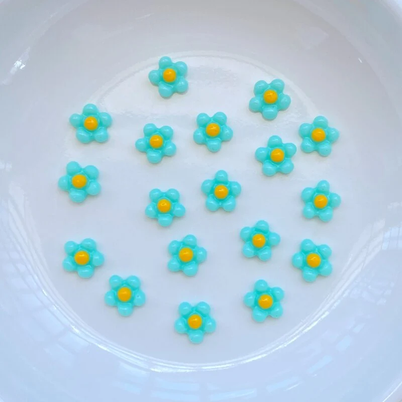 100Pcs New Cute Mini Sun Flower Series Resin Flatback Cabochon Scrapbook Kawaii Embellishments Accessories - Image 3