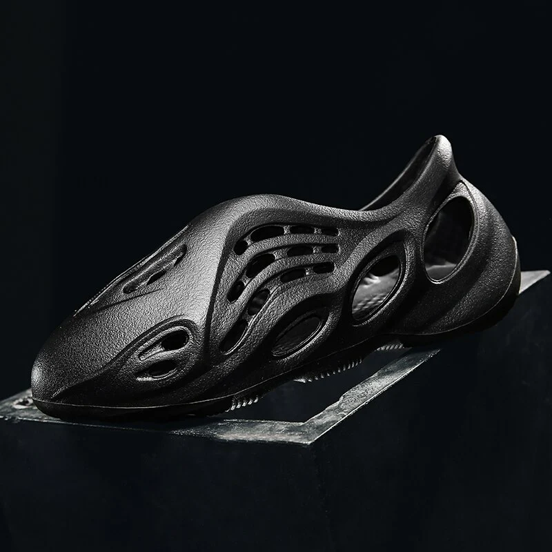 2022 Summer Men Sandals Soft Mesh Couple Beach Slippers - Image 10