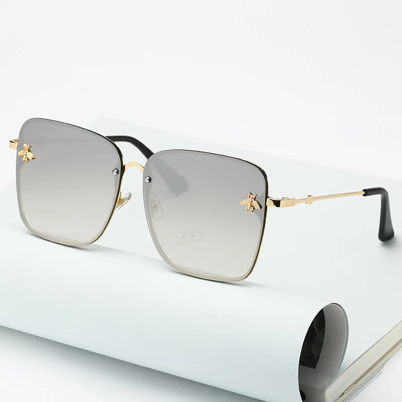 2023 New Fashion Lady Oversize Rimless Square Bee Sunglasses - Image 9