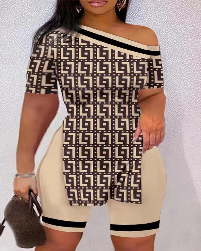2023 Sexy Summer Fashion Printed Two Piece Set Short Sleeve Split T-Shirt shorts - Image 5