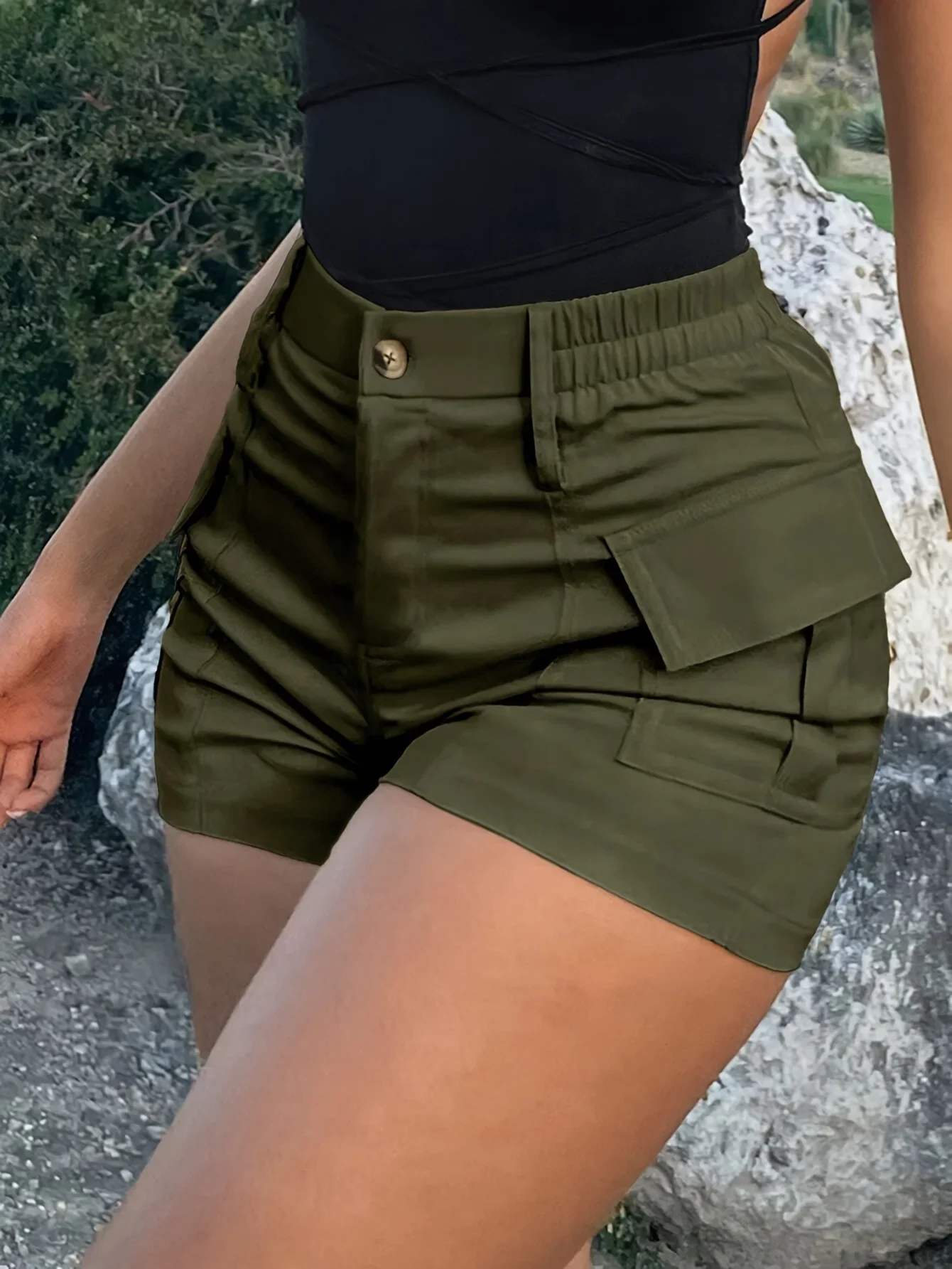 2025 Spring Casual Women's Short Pants High Waist Button Streetwear Y2K Short Pocket Cargo Shorts - Image 8