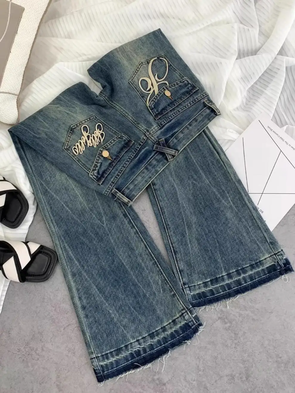 American retro low-waisted jeans female autumn new embroidery old casual fashion temperament slim Joker bell bottoms. - Image 39