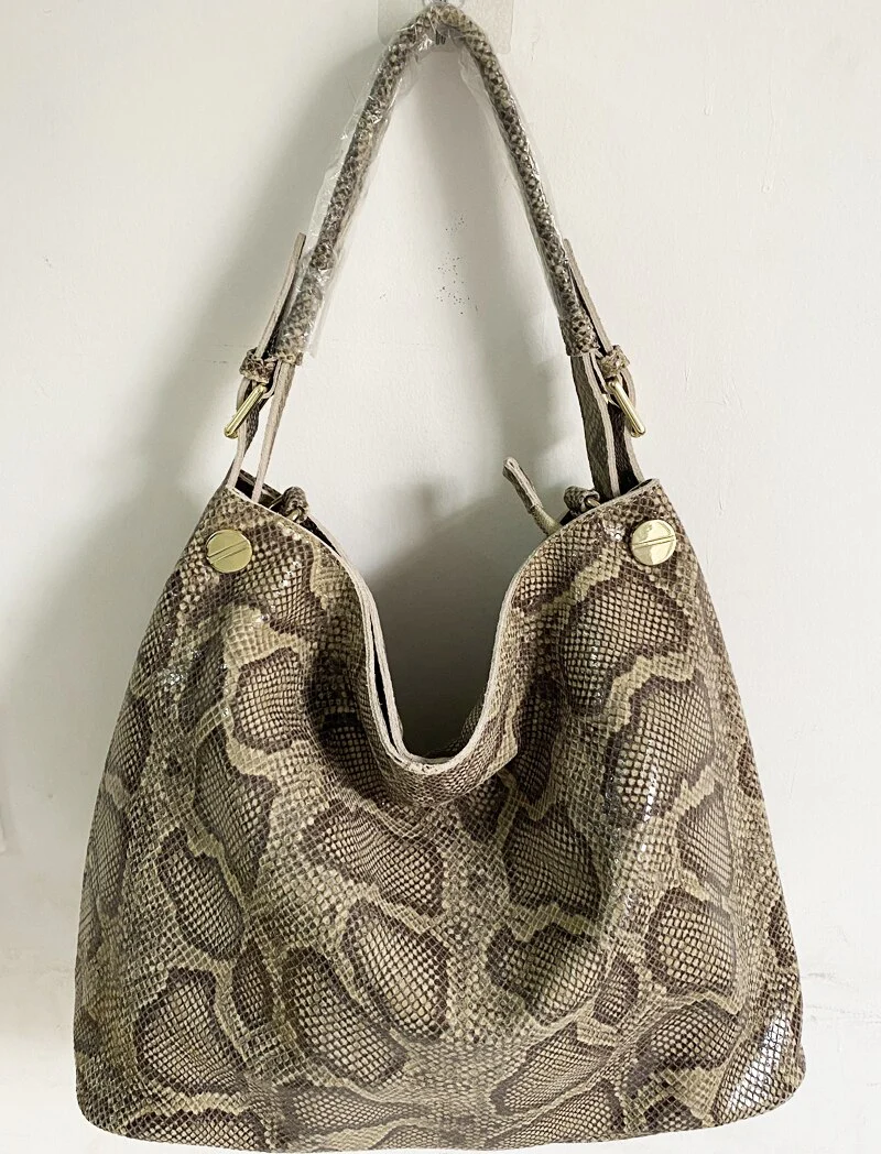 Arliwwi Female Genuine Leather Shoulder Bags New Serpentine Embossed Shiny Cross Body Real Cow Leather Handbags Women GL08 - Image 4