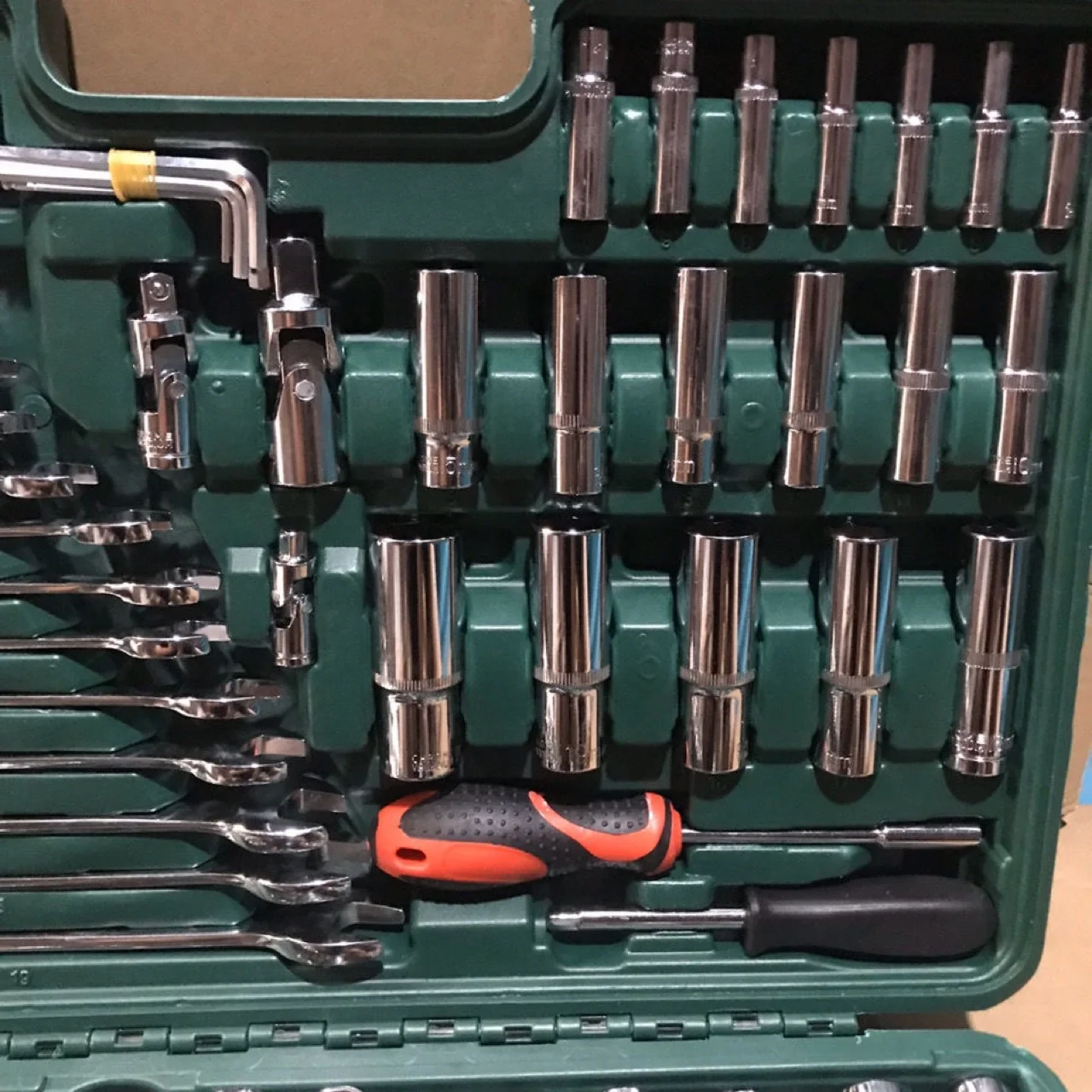 Auto repair kit 216 pieces socket wrench auto protection tool 72 teeth quick wrench combination kit - Image 5