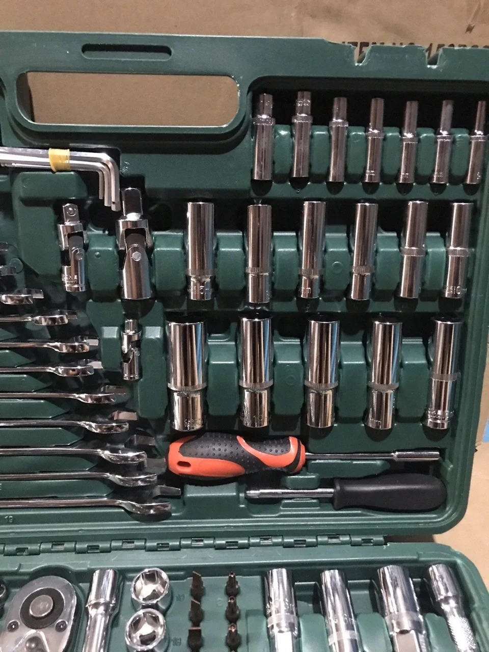 Auto repair kit 216 pieces socket wrench auto protection tool 72 teeth quick wrench combination kit - Image 6