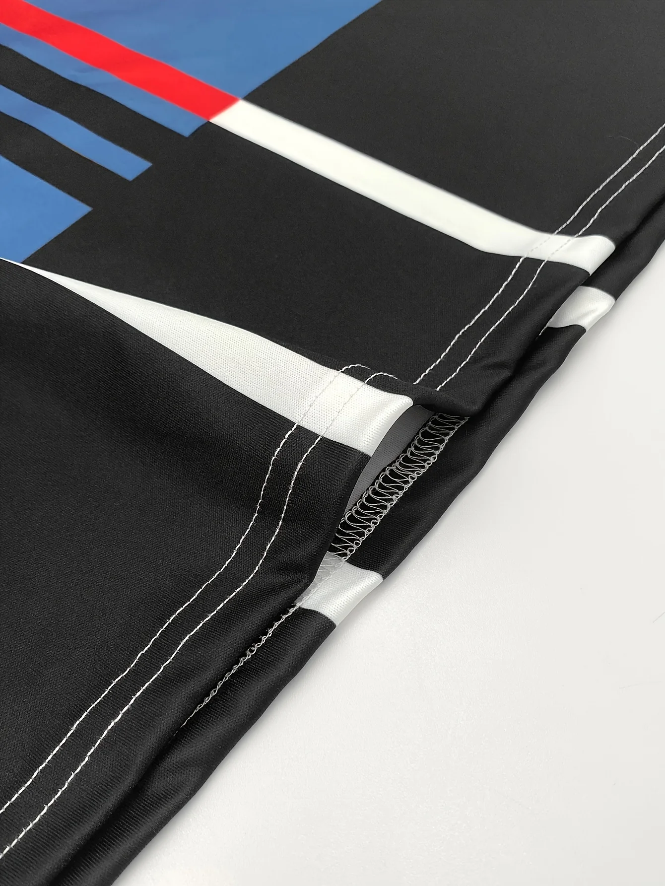 Autumn Men'S Casual Shirt, Color Blocked Design, Knit Fabric with Button Details, 100% Polyester, All-Season Wear, Regular Fit with Lapel Collar and Slight Stretch - Image 4