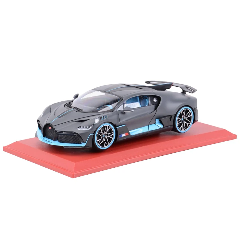 Bburago 1:18 Bugatti Divo Sports Car Static Simulation Die Cast Vehicles Collectible Model Car Toys - Image 6
