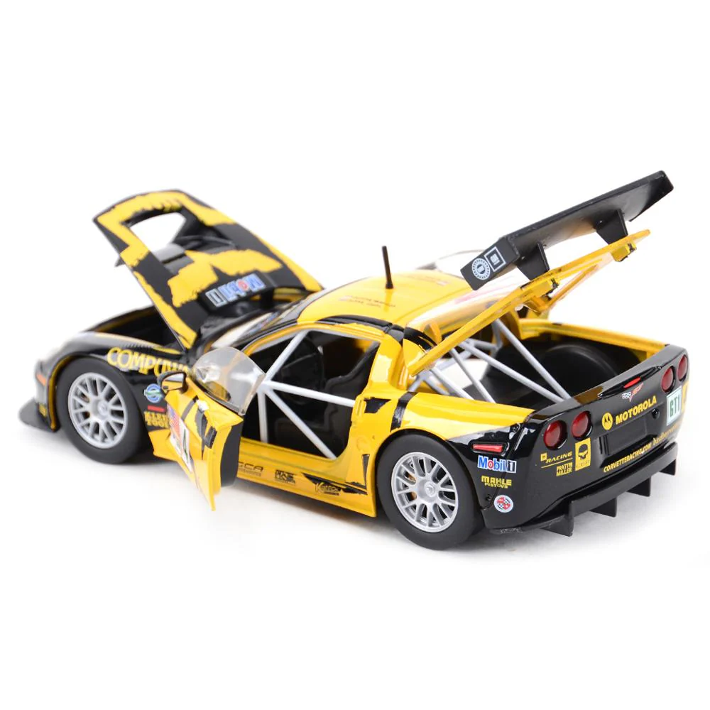 Bburago 1:24 Chevrolet Corvette C6R Racing Car Static Die Cast Vehicles Collectible Model Car Toys - Image 5