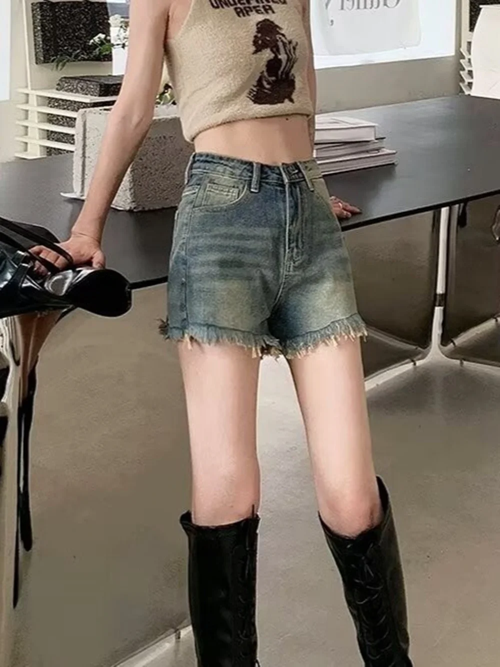 Denim shorts for women in summer, thin cut with holes and frayed edges, design sense, niche high street trendy brand, ins new st - Image 3