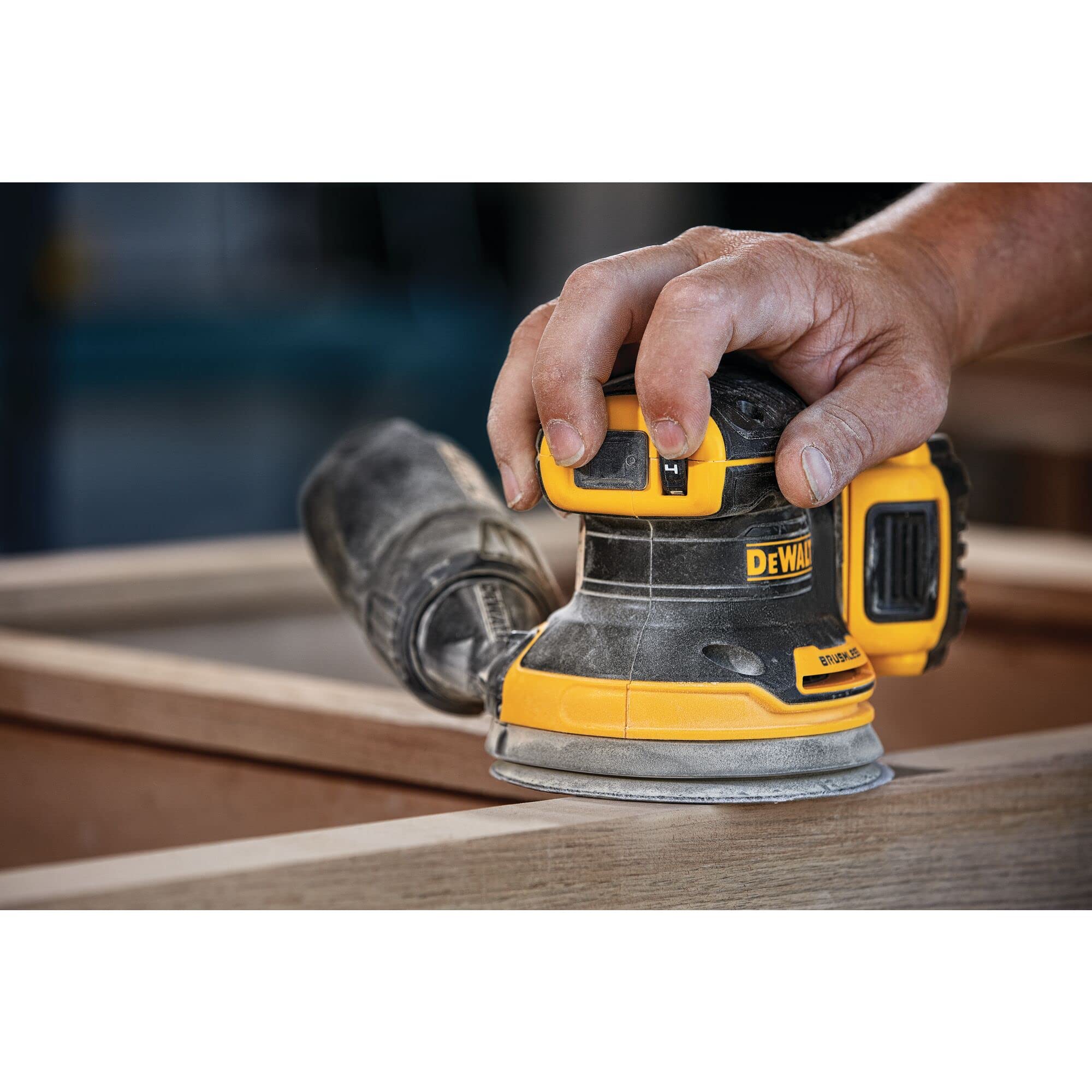 DEWALT 20V MAX Orbital Sander, Tool Only (DCW210B) - Image 2