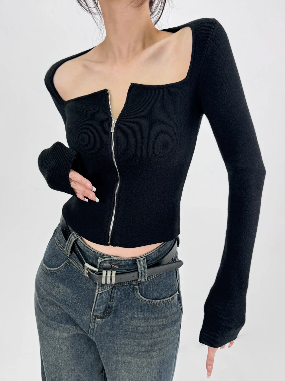 Double off-Shoulder Square Collar Zipper Short Knitwear - Image 2