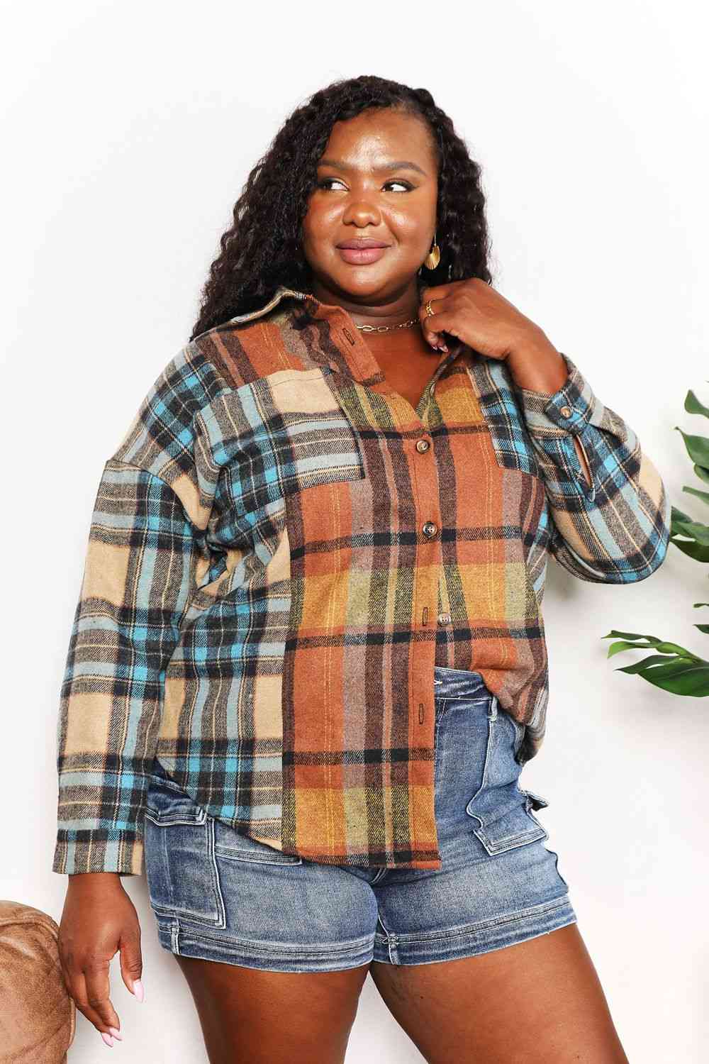 Double Take Plaid Curved Hem Shirt Jacket with Breast Pockets - Image 10