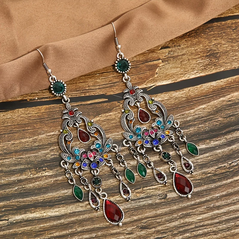 Elegant Vintage Textured Water Drop Earrings | Chic & Lightweight Longline Design | Sophisticated Fashion Accessory - Image 3