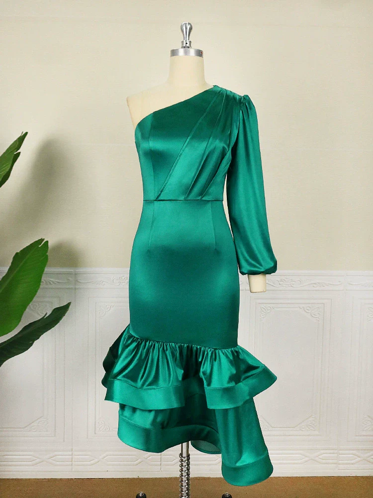 European and American-Style plus Size Sexy Shoulder Evening Gown - Image 3