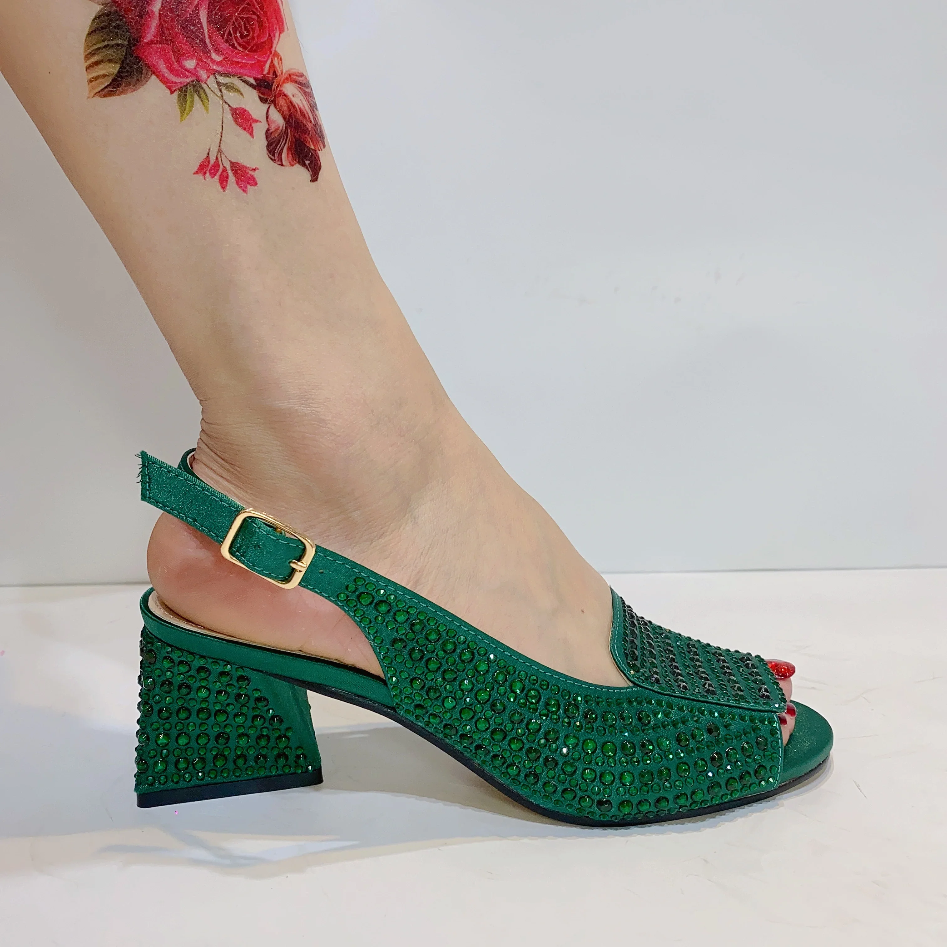 Fashionable Luxury Sandals Top Italian Designers 2023 Party Bright Diamond Uppers Summer Women's Shoes With High-heeled Nigeria - Image 2