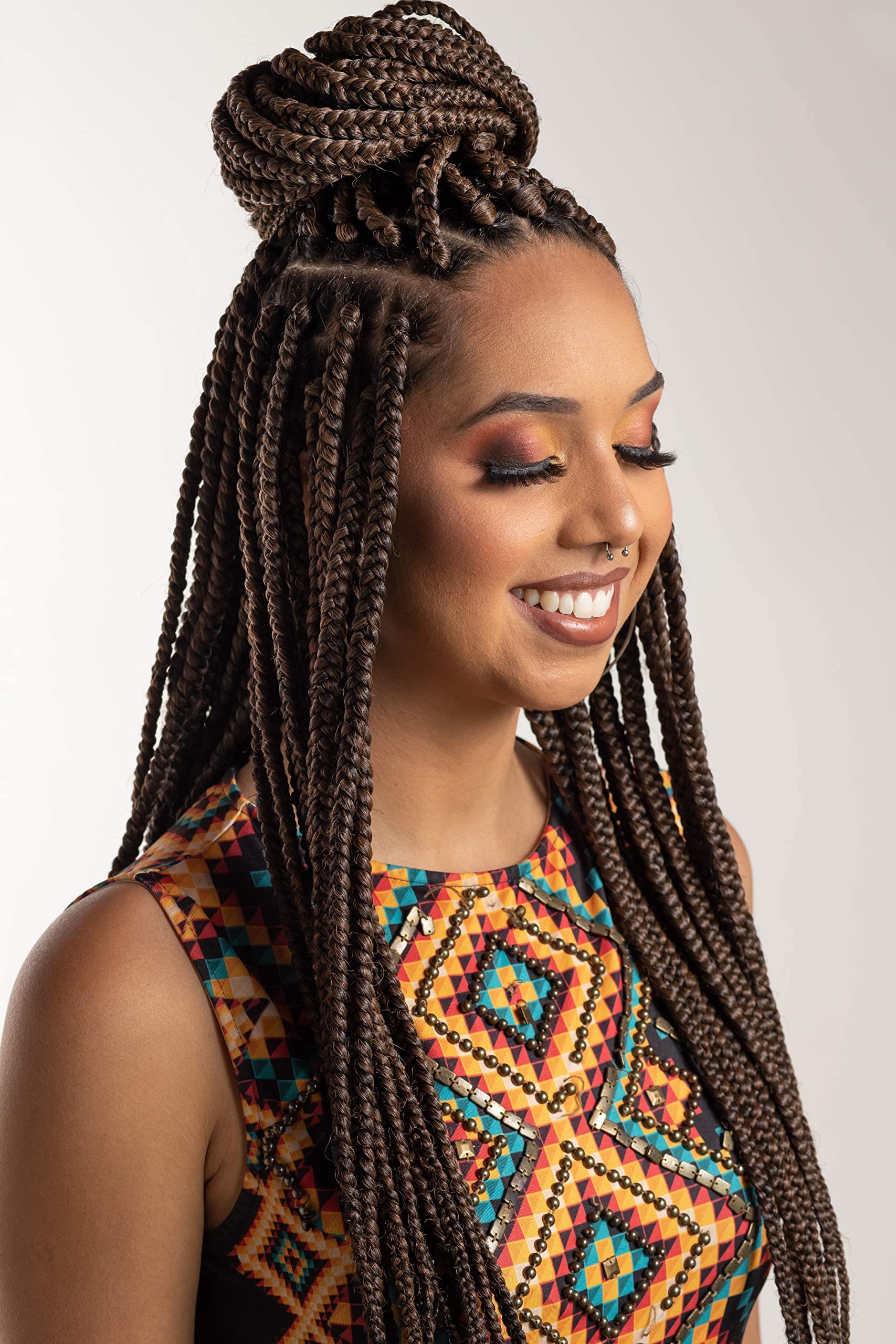 Holy Natural - The Wonder of World Jamaican Black Castor Oil 10.15 Fl Oz I Cold Pressed, Traditional Handmade with Typical and Traditional roasted castor beans smell (No Additive, No preservative) - Image 3