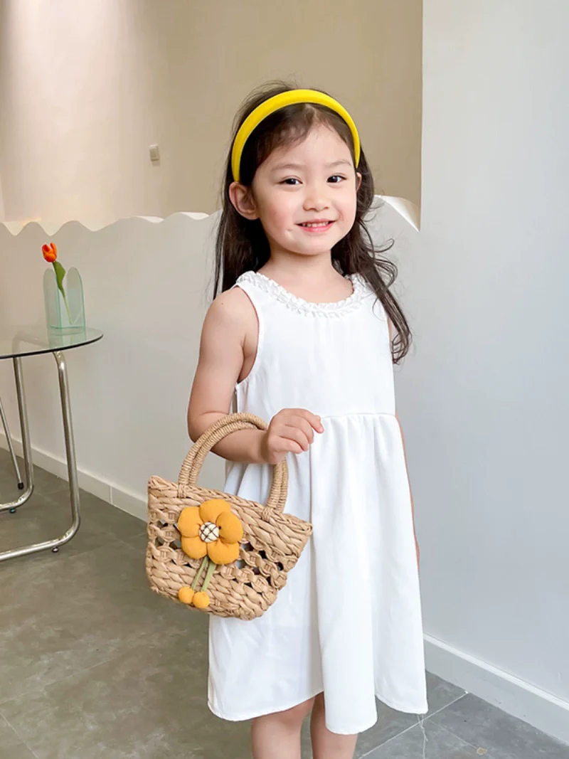 INS Summer Kids Straw Woven Bag Girl Rattan Flower Hand Bag Princess Retro and Fashion All-Matching Accessory Bag - Image 4