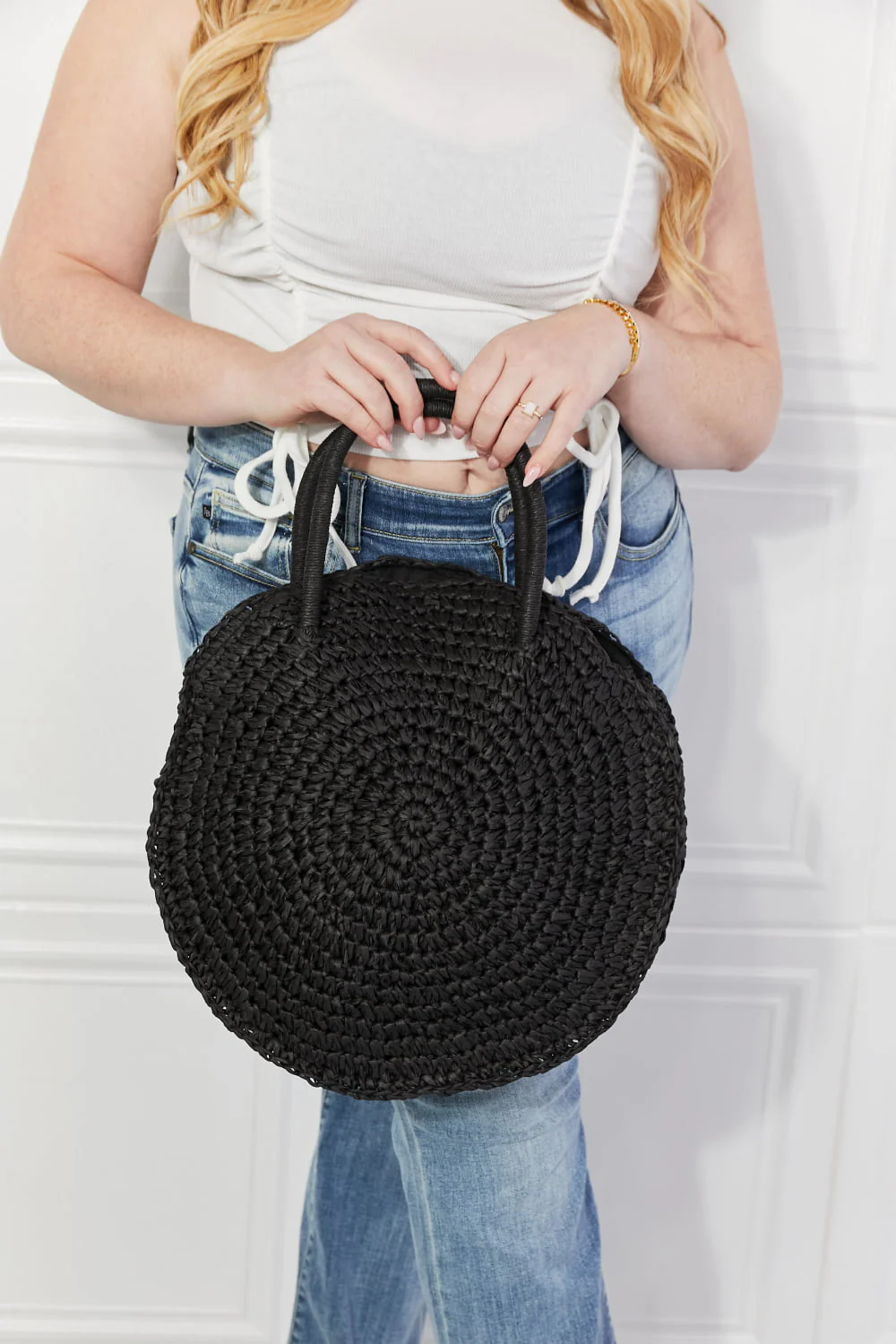 Justin Taylor Beach Date Straw Rattan Handbag in Black - Image 4