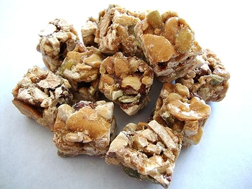 KIRKLAND SIGNATURE Cashew Clusters, 32 Ounce - Image 4