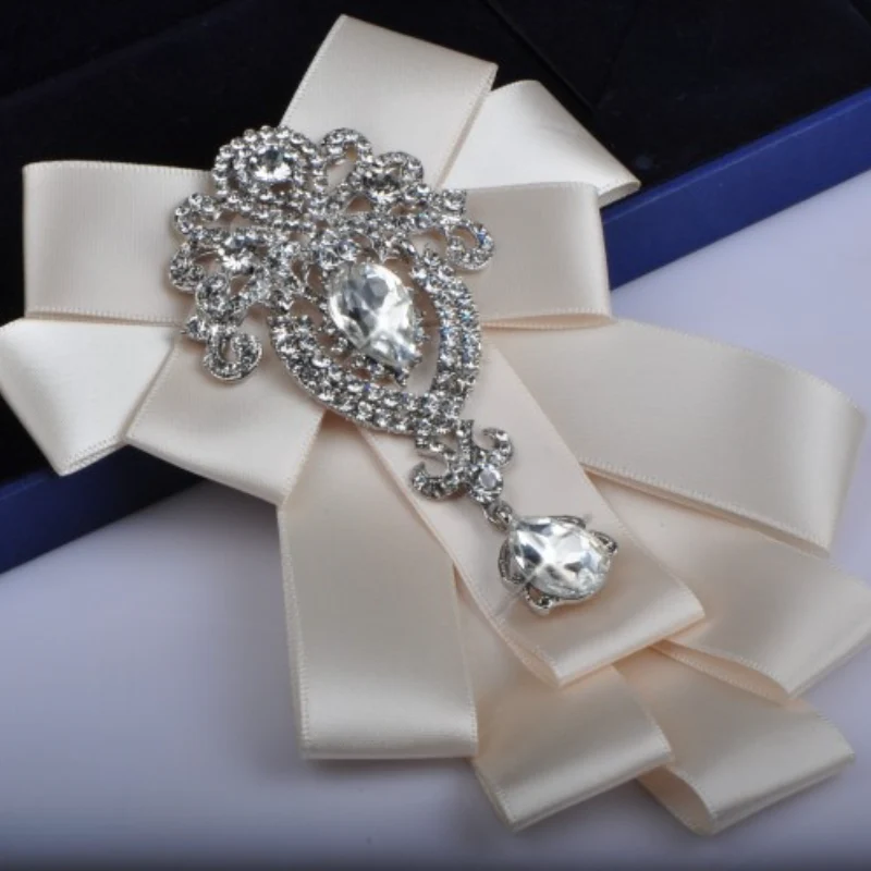 Korean Fashion Ribbon Bowtie Brooches Rhinestone Crystal Men's Shirt Necktie Collar Pins Luxury Wedding Brooch Accessories - Image 6