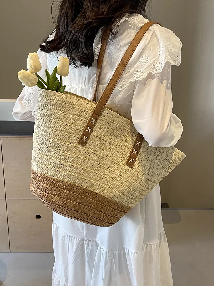 Large Capacity Commuter Bag 2024 New Shoulder Bag Female Vacation Seaside Beach Bag Fancy Woven Straw Bag - Image 4