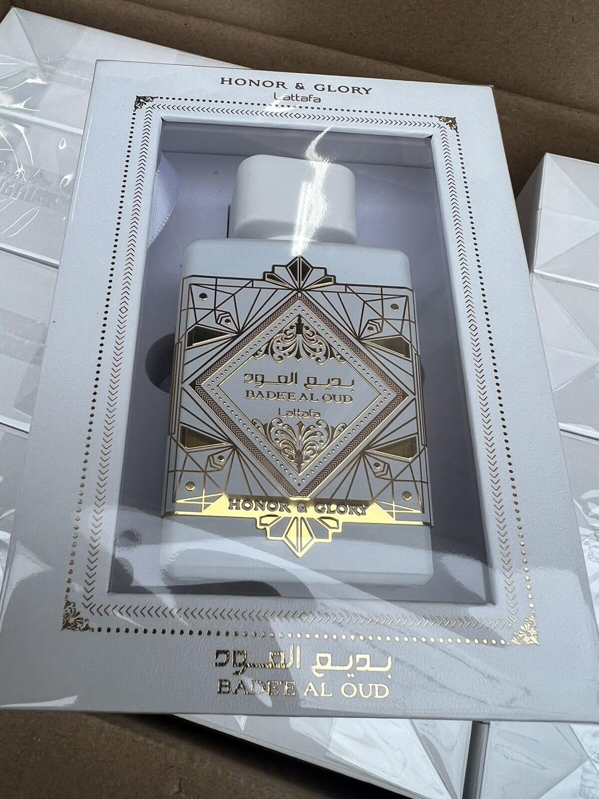 LATTAFA BADE'E AL OUD HONOR & GLORY 3.4 EAU DE PARFUM SPRAY - Image 4