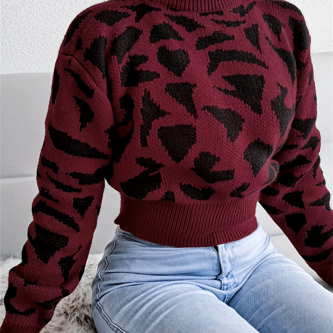 Leopard Print Crop Sweater, Casual Crew Neck Long Sleeve Sweater, Casual Tops For Fall & Winter, Women's Clothing - Image 13