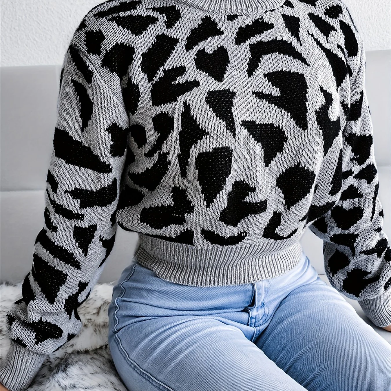 Leopard Print Crop Sweater, Casual Crew Neck Long Sleeve Sweater, Casual Tops For Fall & Winter, Women's Clothing - Image 14