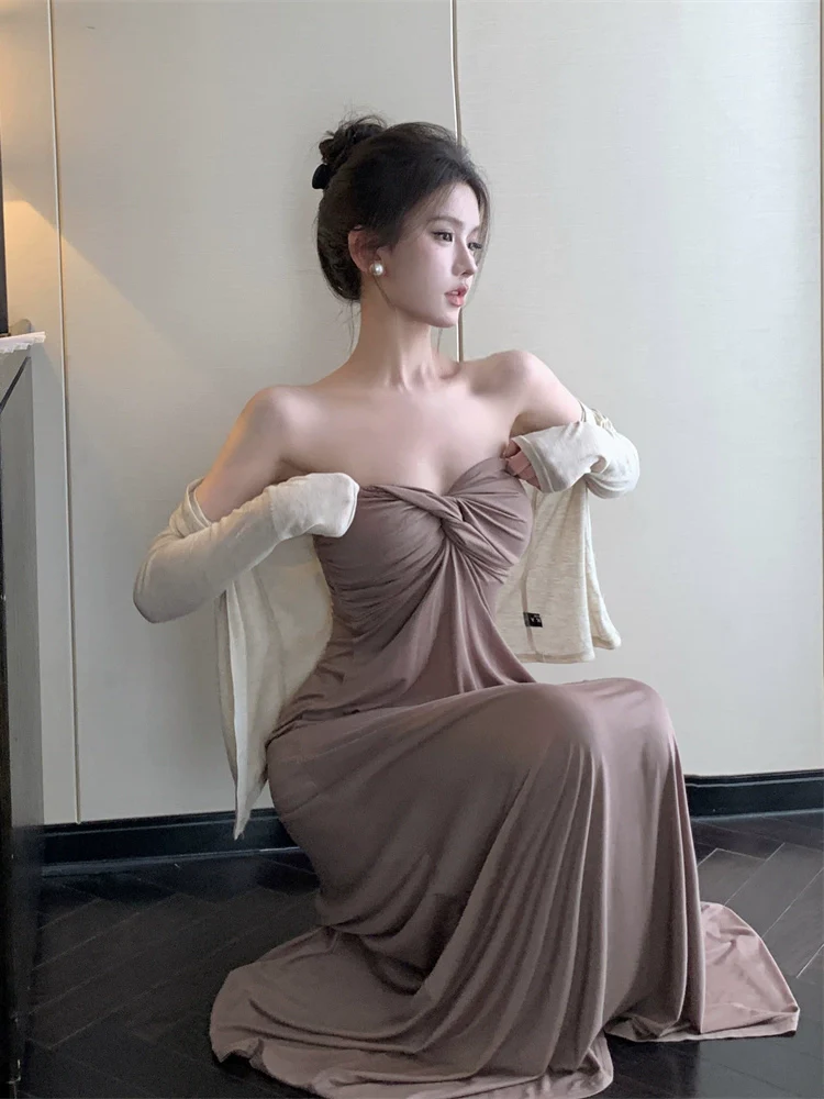 Maternity Spring Clothes Dress 2024 Loose Hot Mom Western Style Tube Top Long Dress Elegant Slim Looking Inverness Two-piece Set - Image 3
