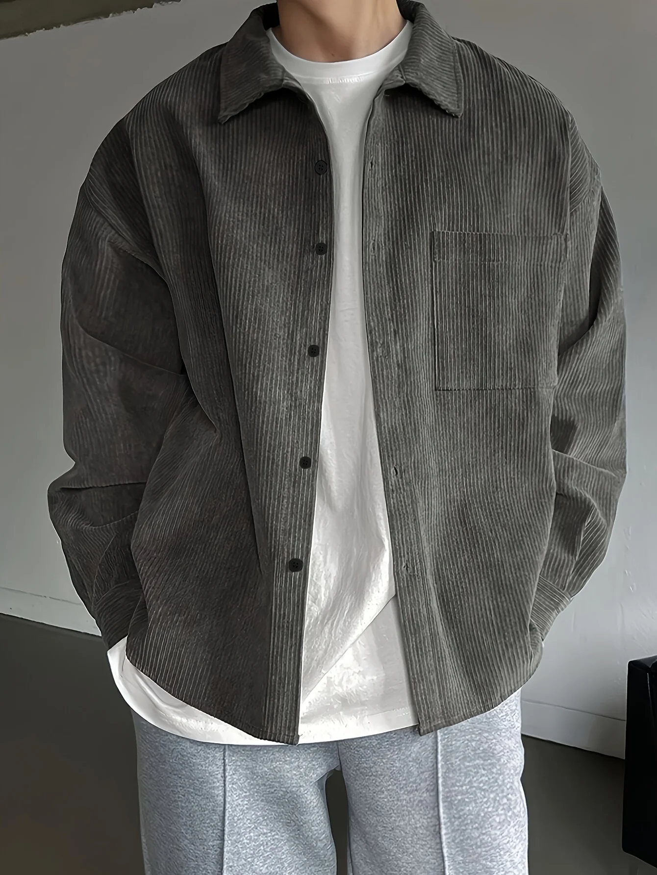 Men's Casual Shirt - Image 2