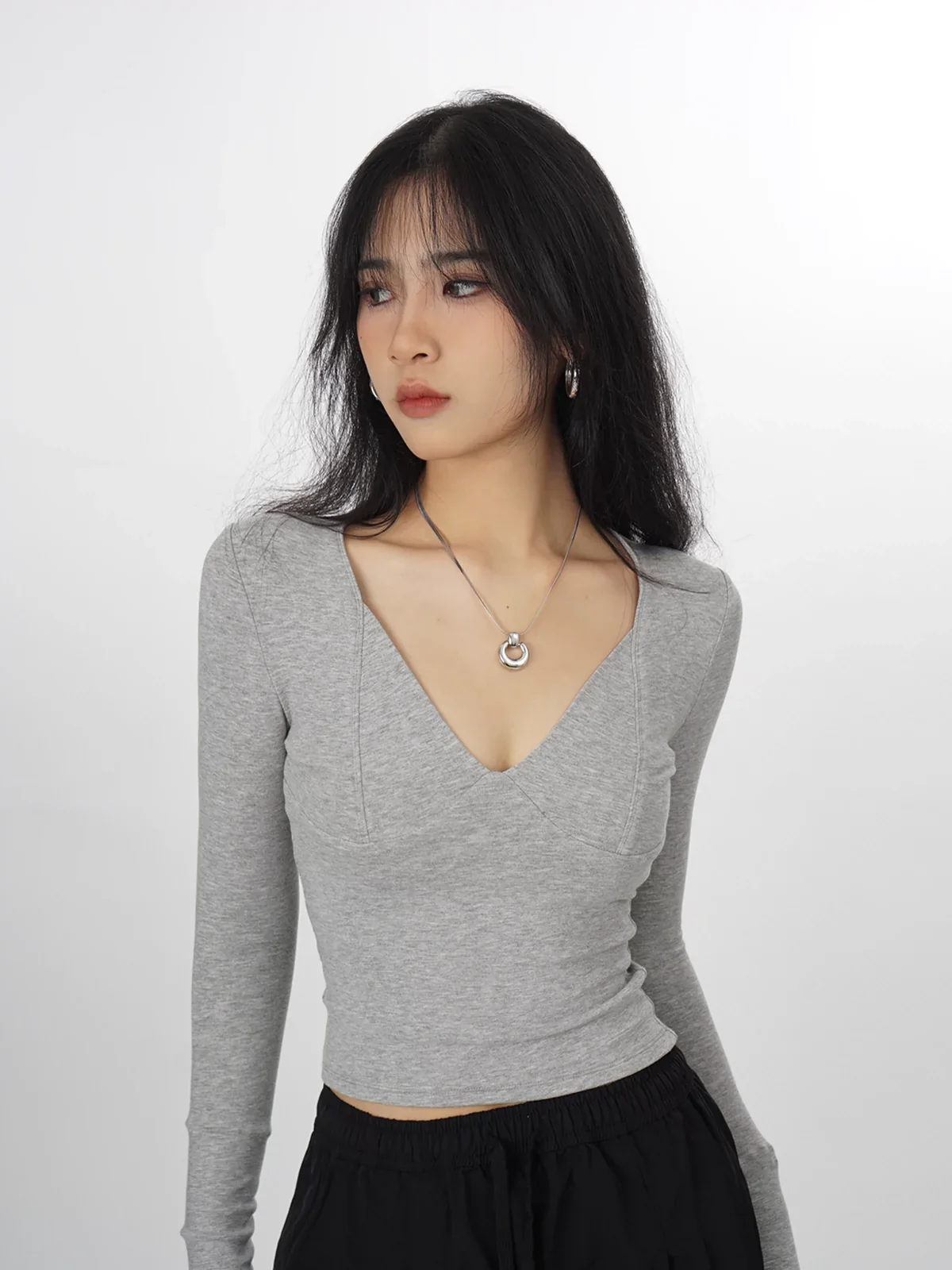 Modal Deep V-neck Gray Tight Sexy Long Sleeve T-shirt - Image 3
