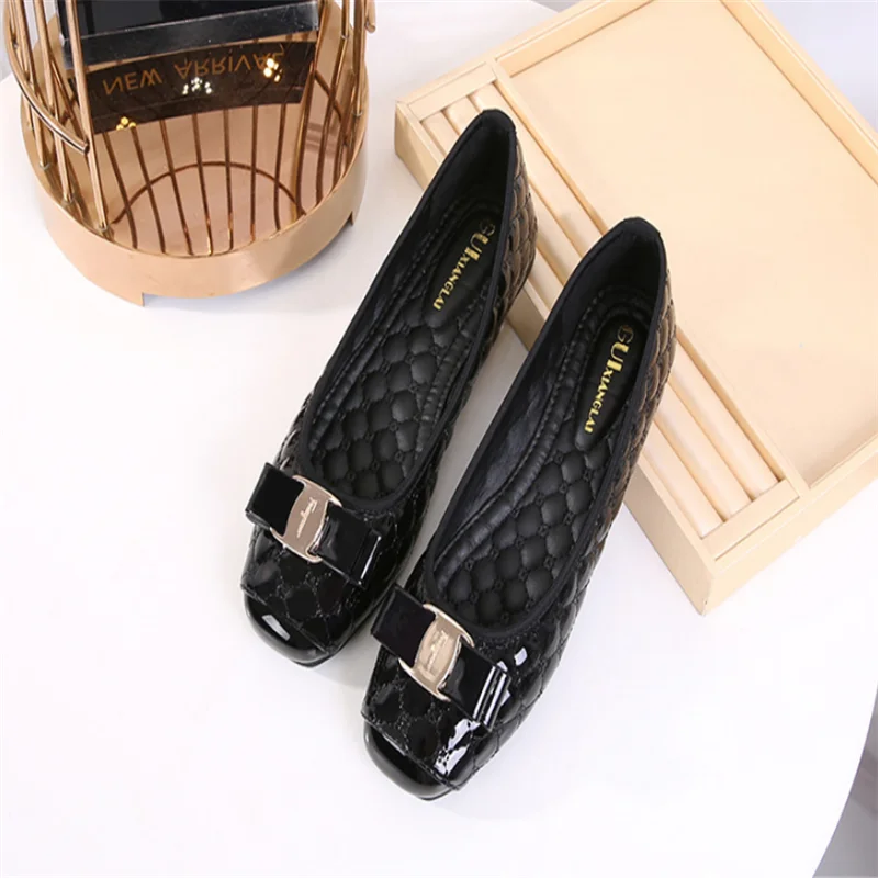 New 2022 Women's Flat Shoes Designer Shoes Woman Luxury Moccasins Fashion Women Flats Office Ladies Shoes Zapatillas Mujer - Image 4