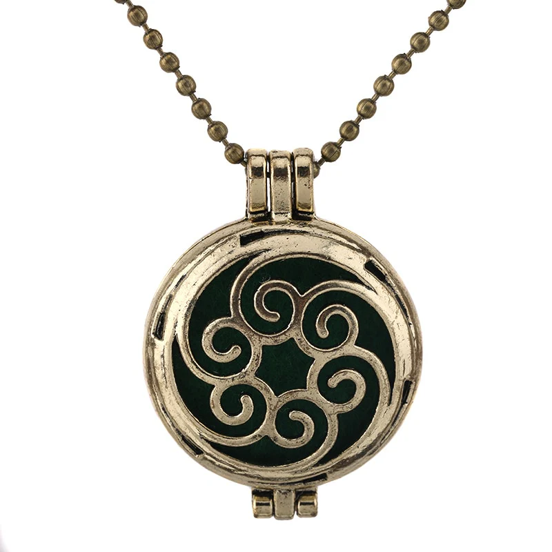 New Aroma Kaleidoscope Retro Necklace Antique Locket Pendant Magnetic Perfume Essential Oil Diffuser Locket Aromatherapy Jewelry - Image 31