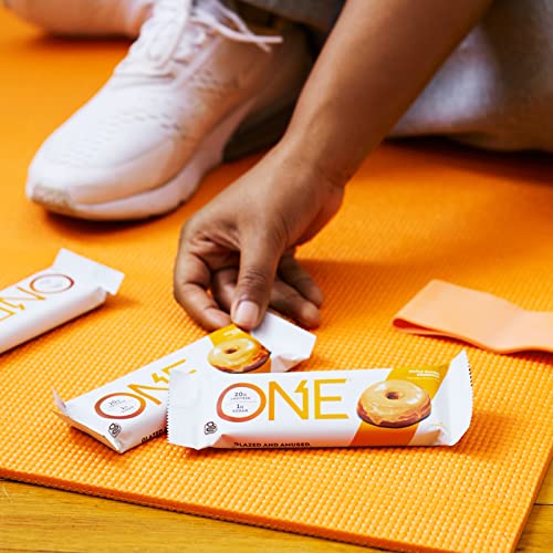 ONE Protein Bars, Maple Glazed Doughnut, Gluten-Free Protein Bar with 20g Protein and only 1g Sugar, Snacking for High Protein Diets, 2.12 Ounce (12 Pack) - Image 4