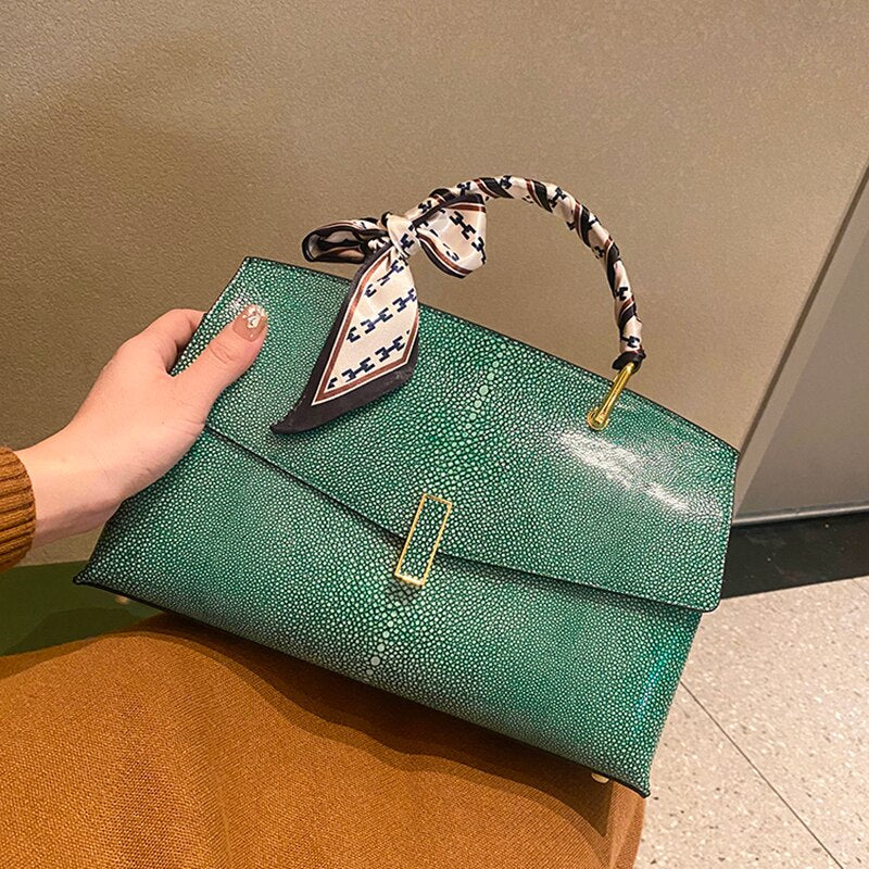 Pearl Fish Leather Pattern Women Handbags Luxury Fashion Lady Shell Bag Cowhide Shoulder Messenger Bag Portable Women's Tote Bag - Image 3