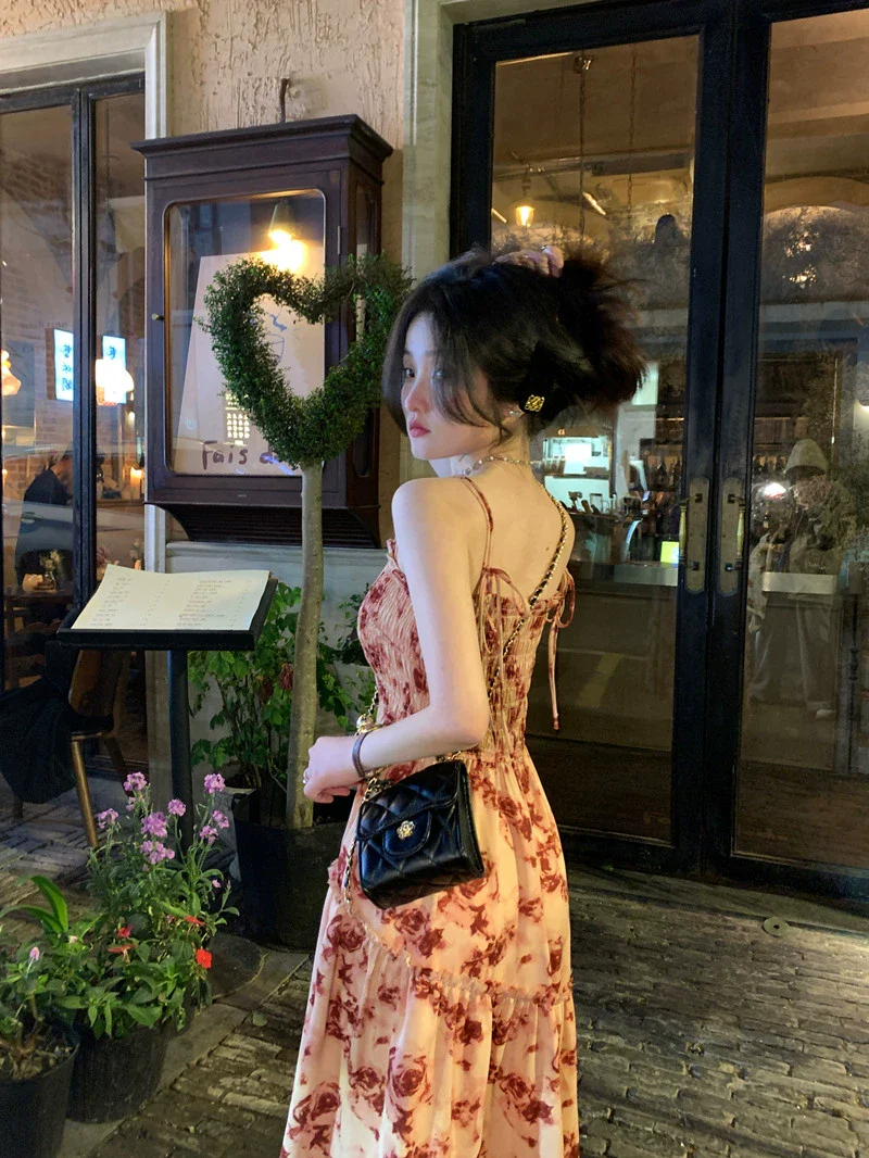Pleated Suspender Dress Vacation Style Rose Print - Image 5