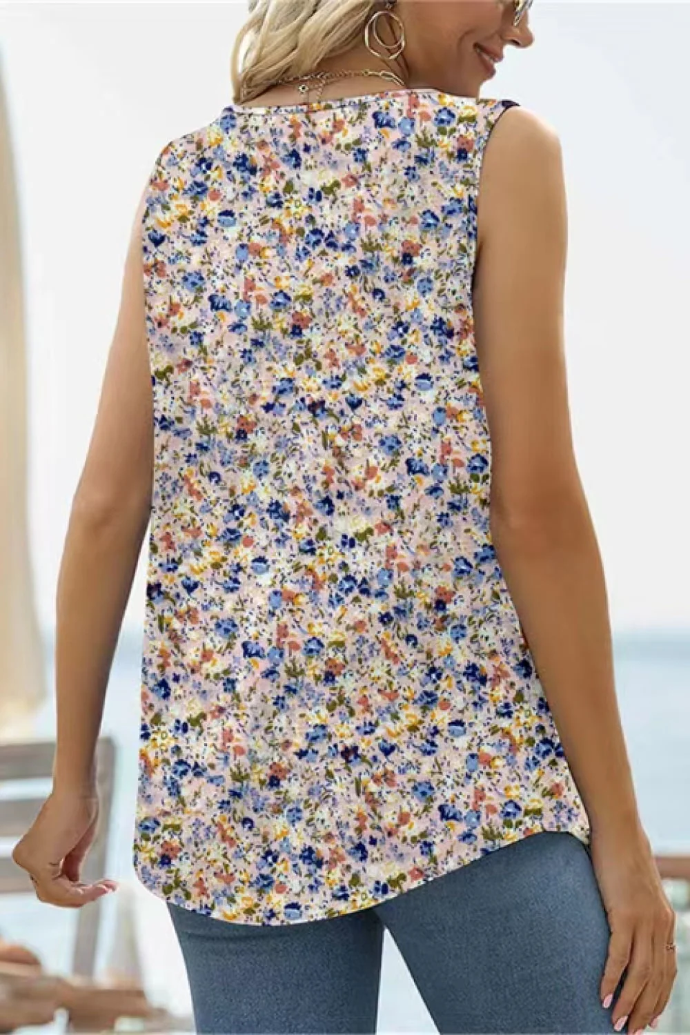 Printed Square Neck Curved Hem Tank - Image 2
