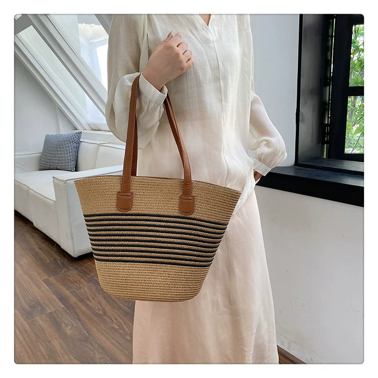 Retro Fancy Large Capacity Vacation Straw Woven Bag - Image 7