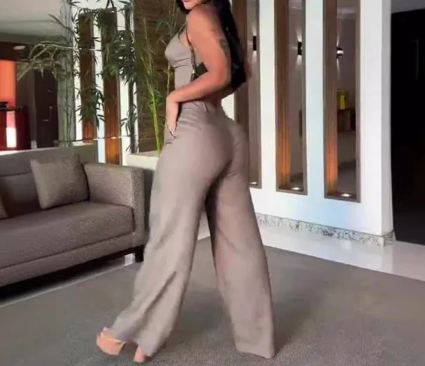 Sexy Hot Girl Two Piece Set 2024 Summer Sexy V-Neck Strap Sleeveless Elastic Tank Top High Waist Wide Leg Pants Set Women's Set - Image 4