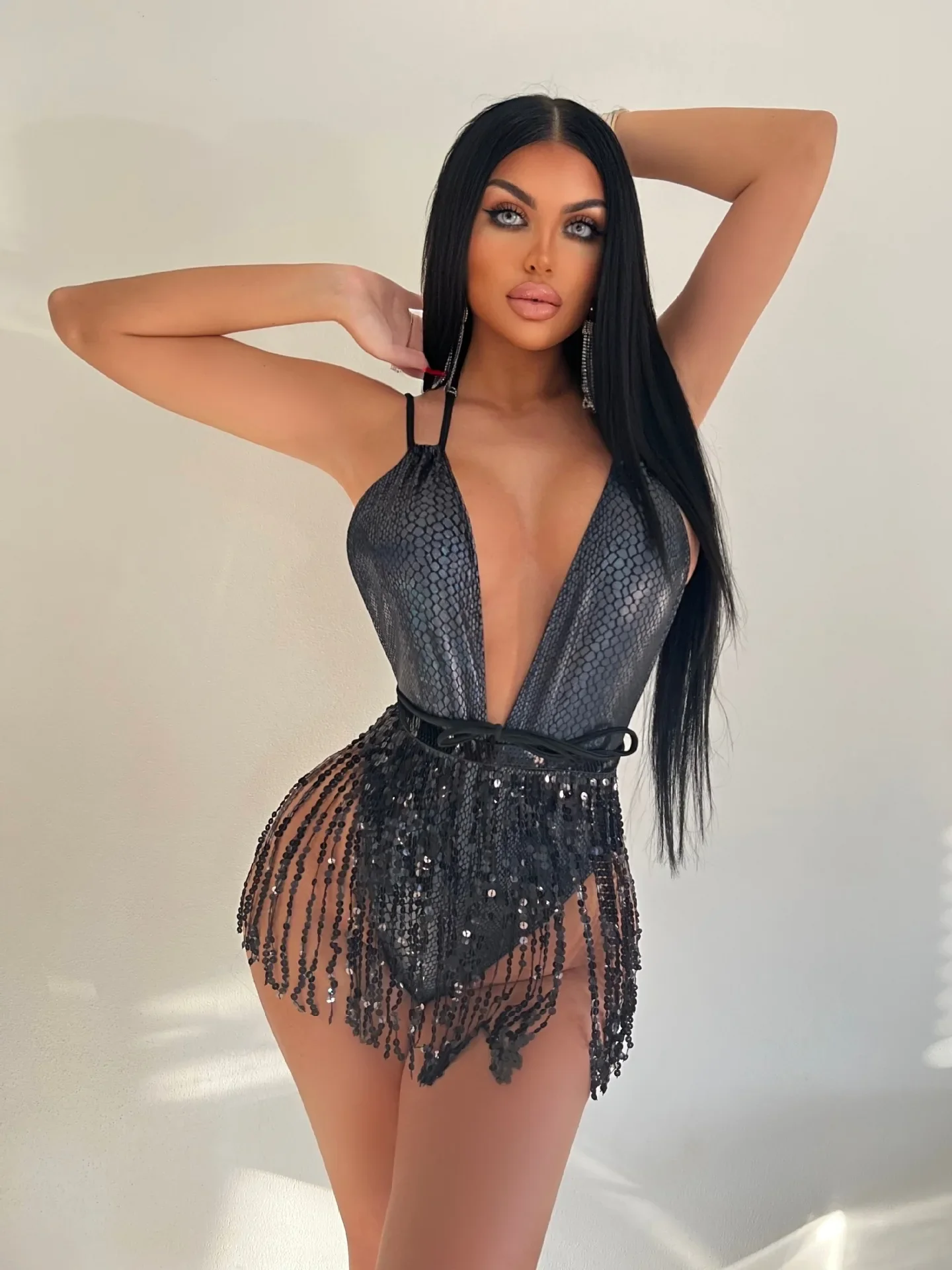 Sexy Tassel Bathing Suit One-piece Swimsuit Deep V Nightclub Party Hottie Bikini Set Swimwear Women Jumpsuit High Waist Bikini - Image 7