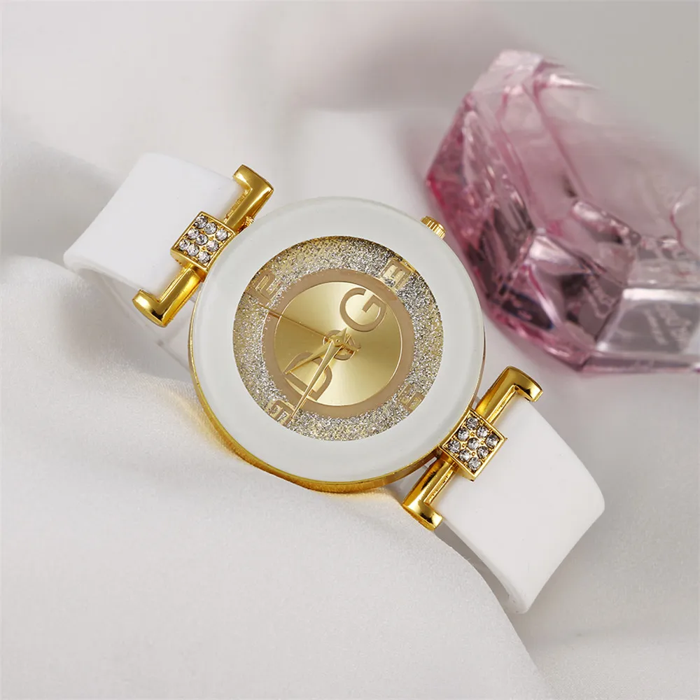 Simple Black White Quartz Watches Women Minimalist Design Silicone Strap Wristwatch Big Dial Women's Fashion Creative Watch 2022 - Image 4