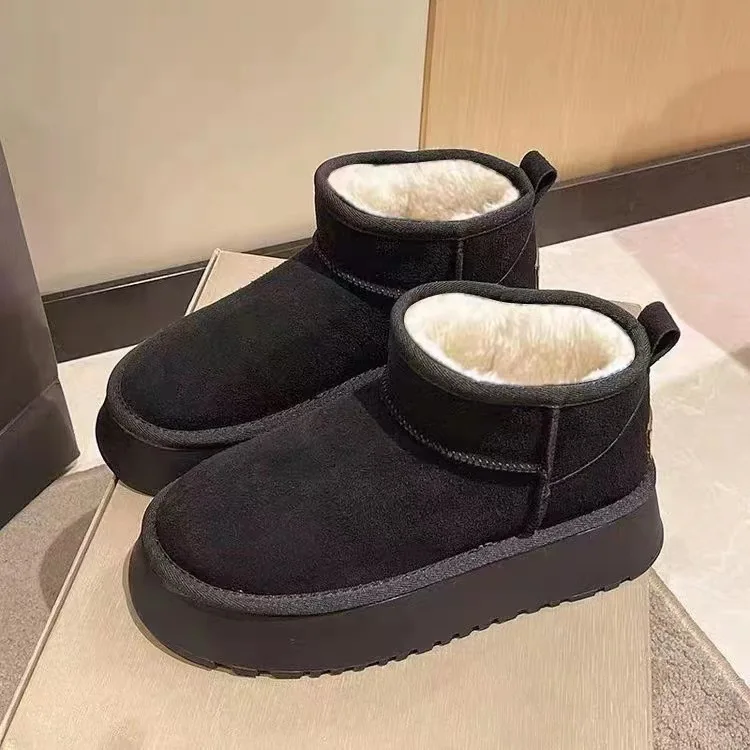 Snow boots for women in winter 2024, with thick fleece and anti slip insulation, large size cotton shoes, short tube - Image 6