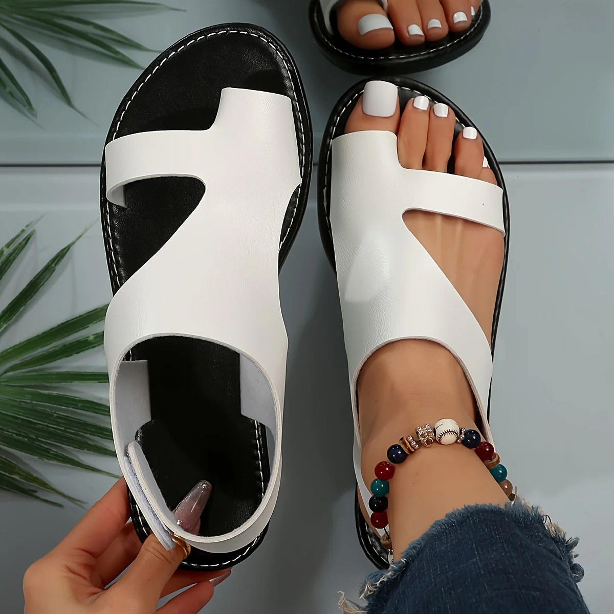 Stylish Comfort: Breathable Faux Leather Flat Sandals with Secure Toe-Strap, Hook Closure - Image 10