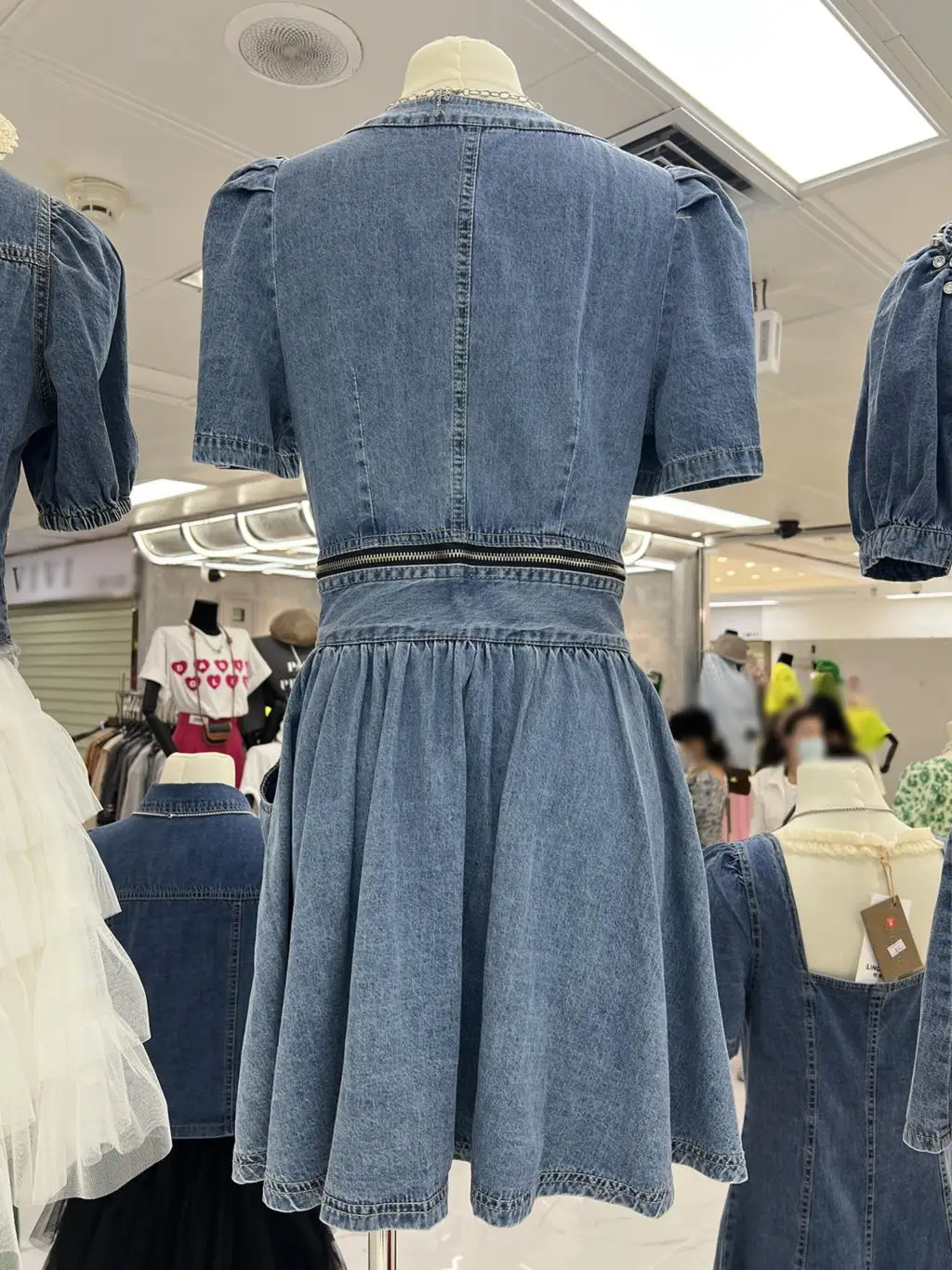 Summer new bubble sleeve v neck denim dress women slim waist denim A line dress bow zip - Image 4