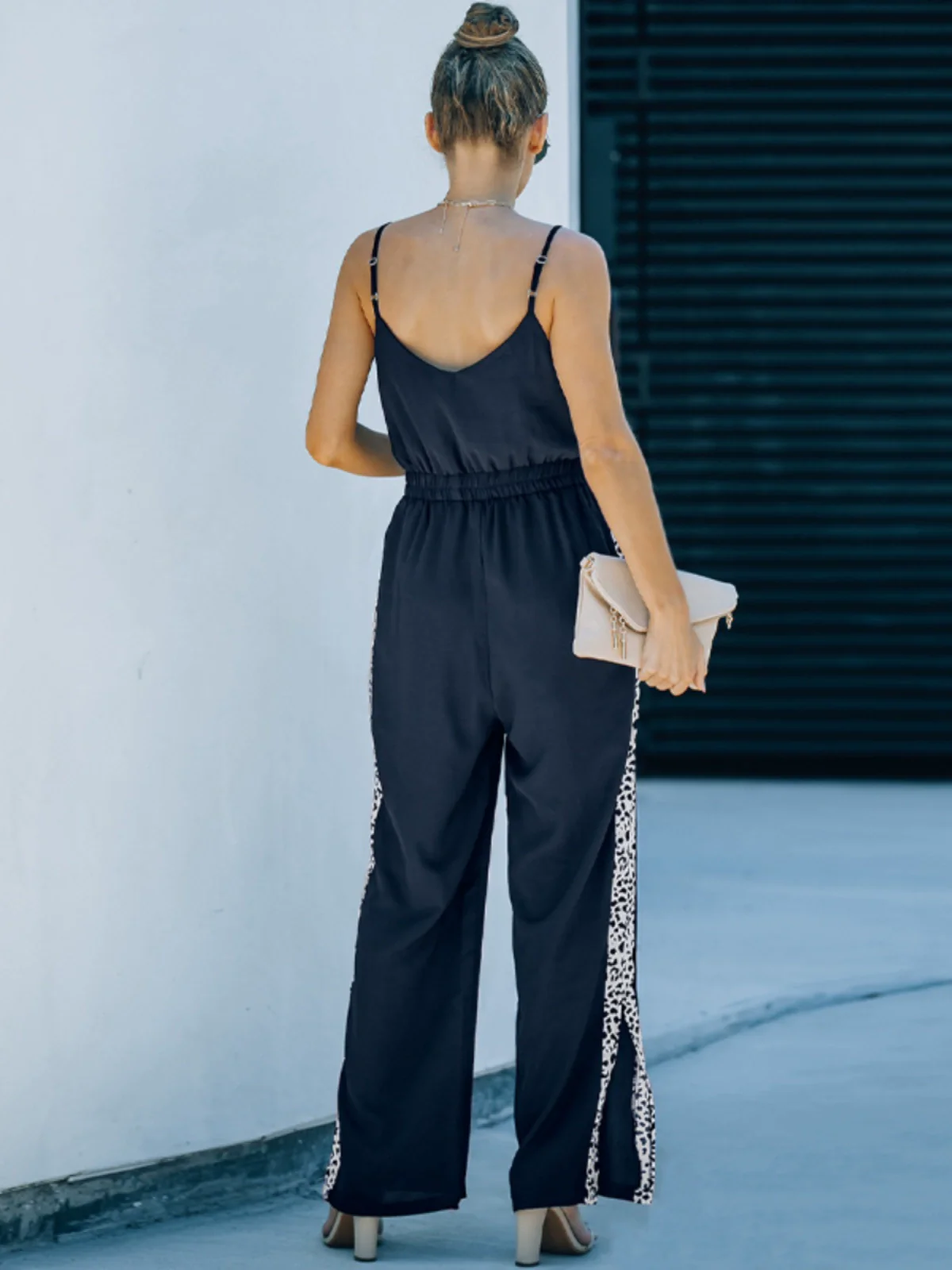 Summer New Suspender Jumpsuit Women 2024 European and American All-Matching Fashion V Neck Sleeveless Slit Loose Pants Pants Women - Image 5