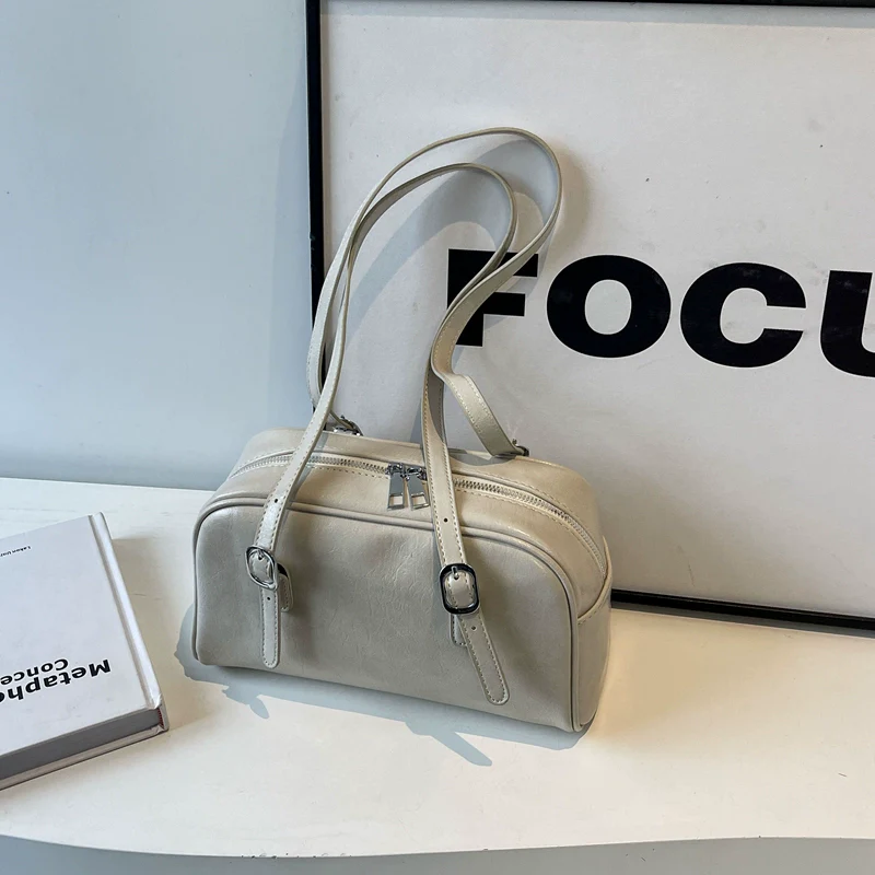 This Year's Popular Bag Women's 2024 New Arrival Trendy Pure Color Fancy Shoulder Bag Spring Stylish Textured Commuter Bag - Image 8