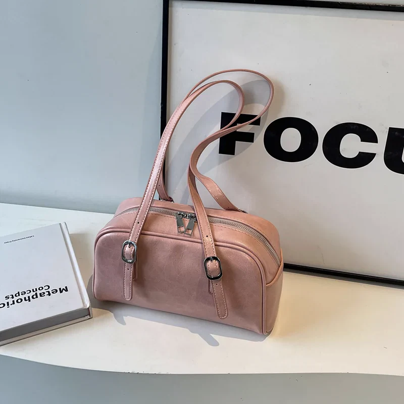 This Year's Popular Bag Women's 2024 New Arrival Trendy Pure Color Fancy Shoulder Bag Spring Stylish Textured Commuter Bag - Image 9