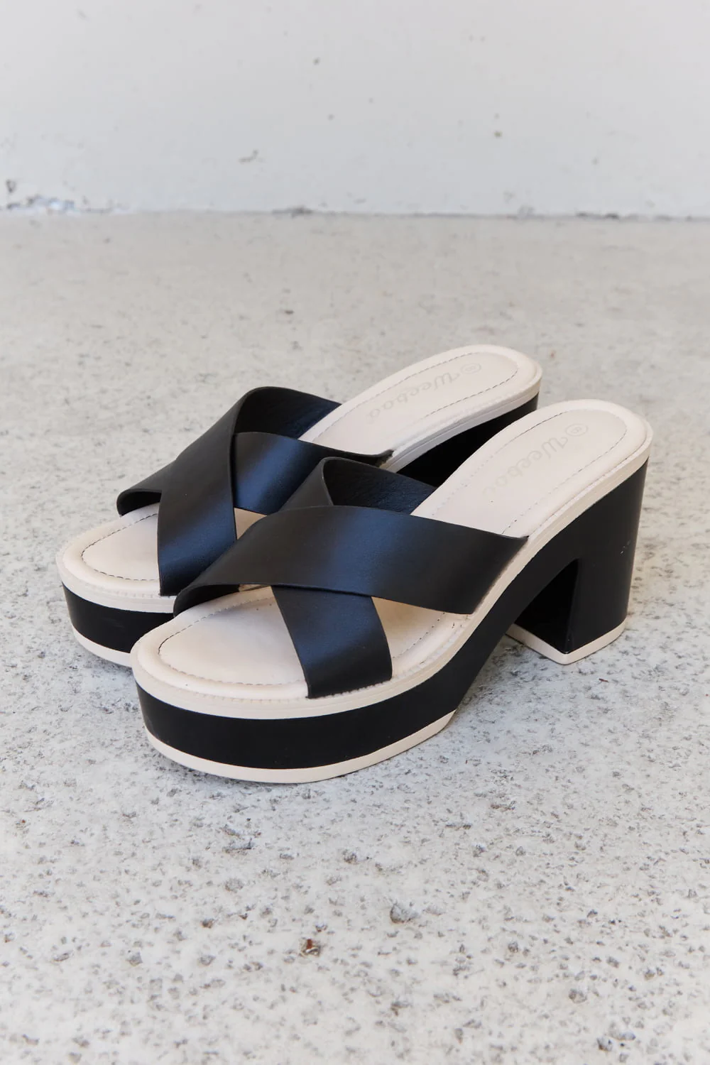 Weeboo Cherish The Moments Contrast Platform Sandals in Black - Image 7