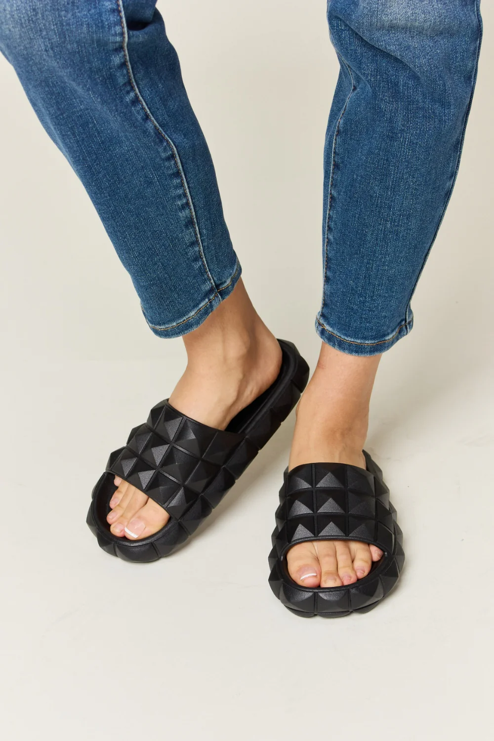 WILD DIVA Pyramid Stud Toe Band Footbed Sandals - Image 2